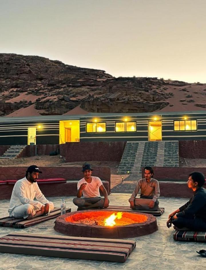 Wadi Rum Camp Stars & Jeep Tour Hotel Eksteriør billede